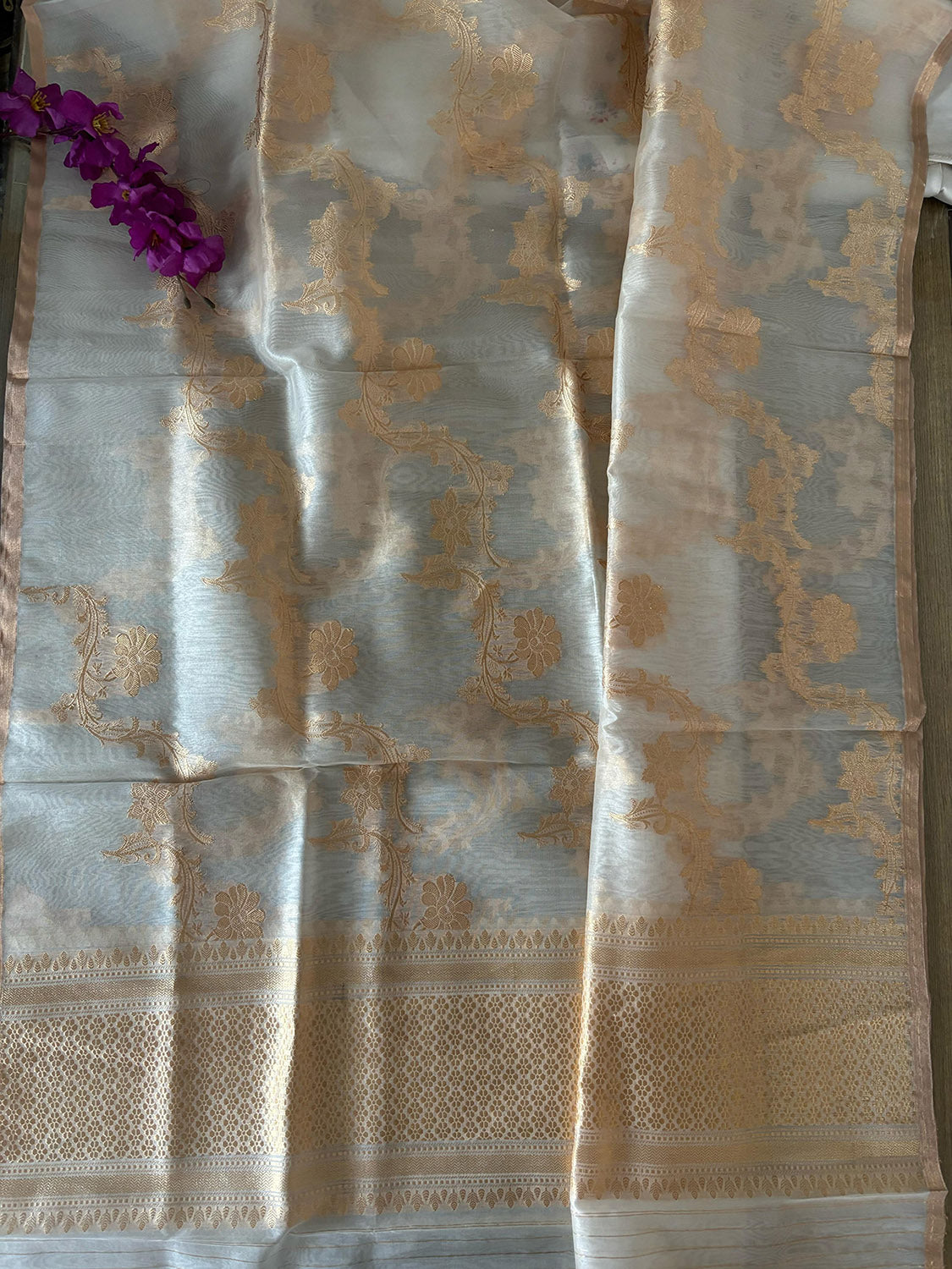 Dyeable Banarasi Handloom Pure Kora Organza Jangla Dupatta - Luxurion World