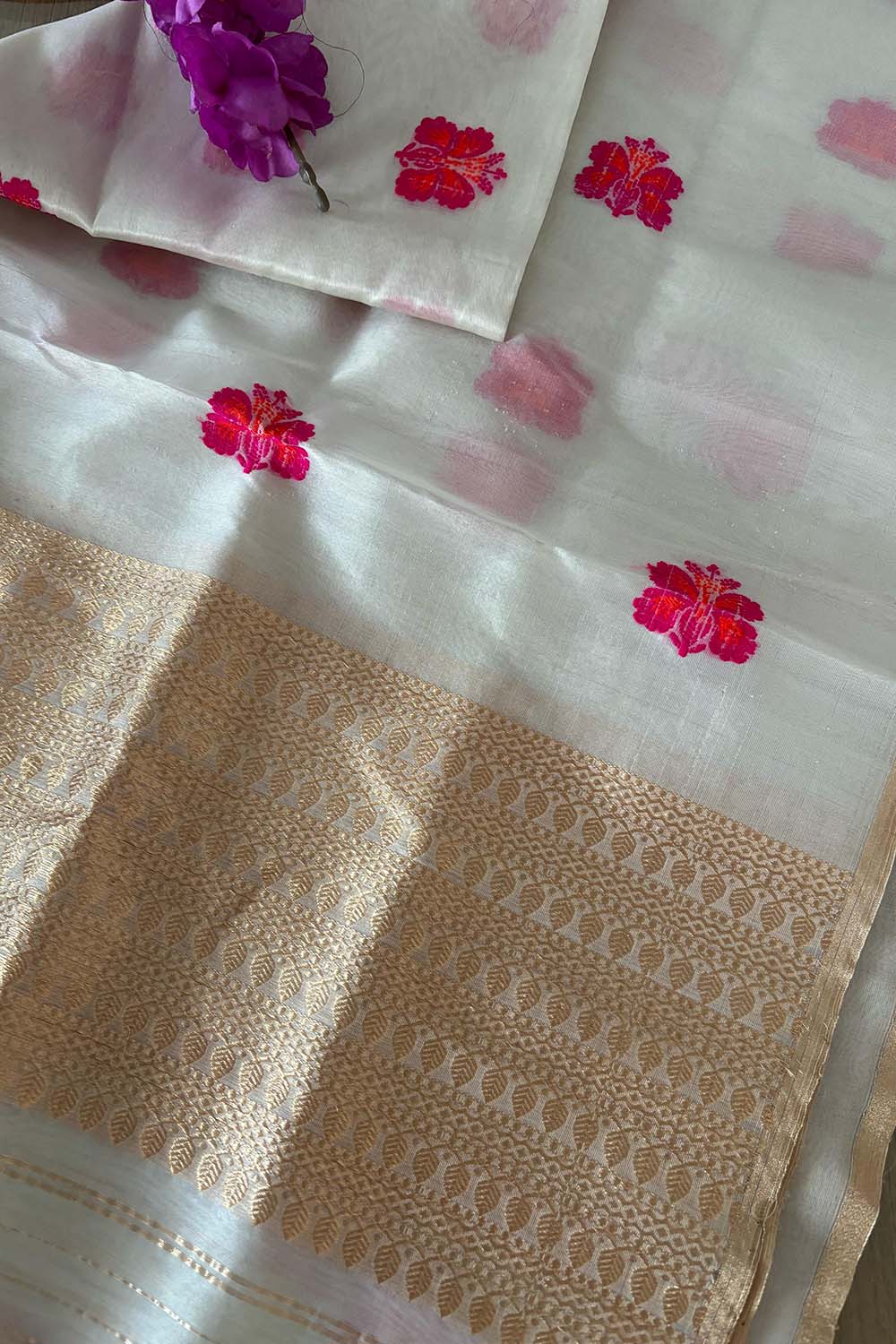 Dyeable Banarasi Handloom Pure Kora Organza Meenakari Dupatta - Luxurion World- Crafted Heirlooms