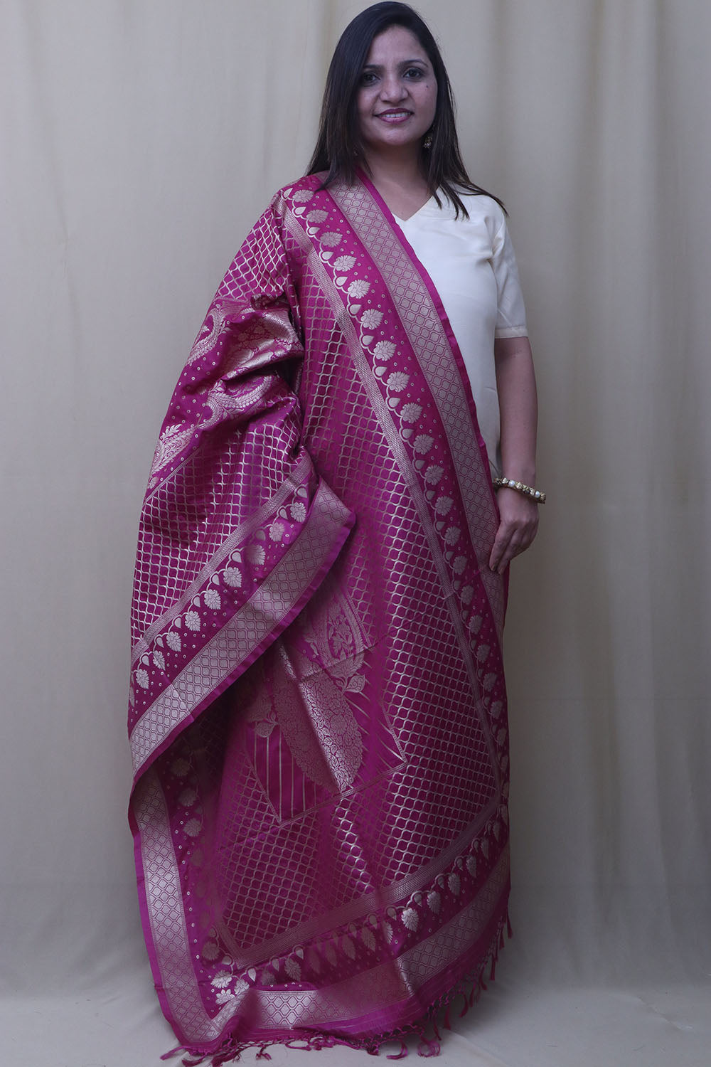 Exquisite Purple Banarasi Silk Dupatta - Luxurion World