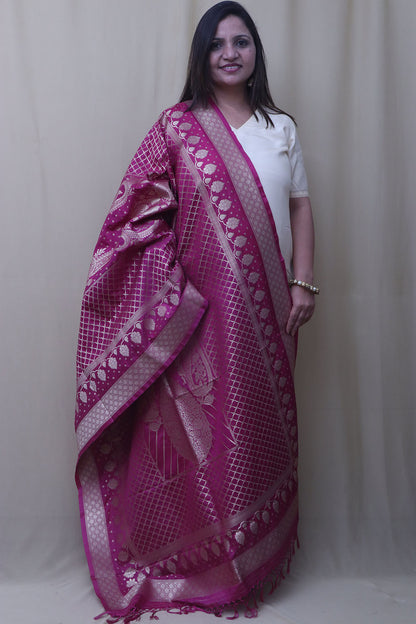 Exquisite Purple Banarasi Silk Dupatta - Luxurion World