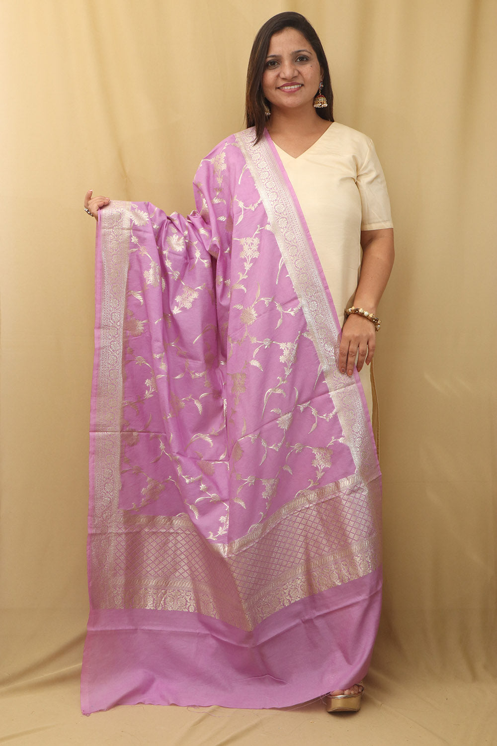 Royal Purple Banarasi Silk Dupatta - Elegant and Luxurious - Luxurion World