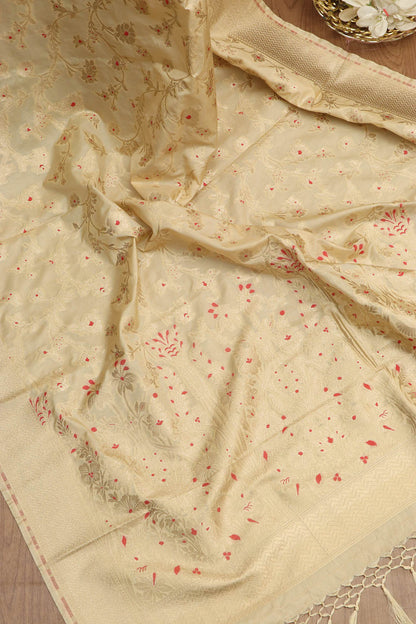 Soft and Elegant Pastel Banarasi Silk Dupatta - Luxurion World