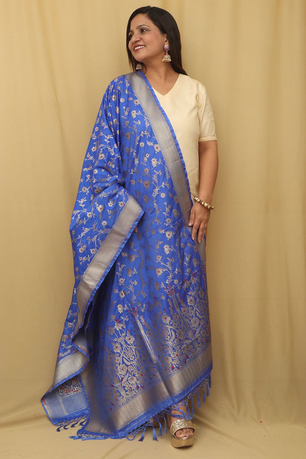 Elegant Blue Banarasi Silk Dupatta - Luxurion World