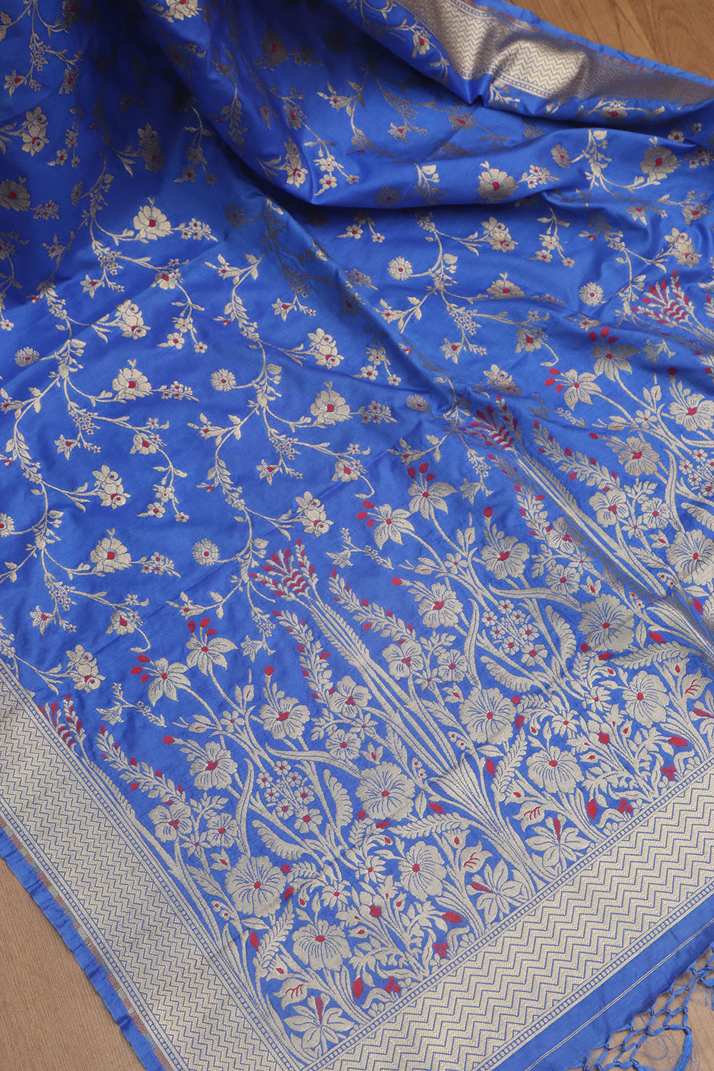 Elegant Blue Banarasi Silk Dupatta - Luxurion World