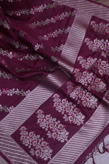 Maroon Banarasi Silk Dupatta - Elegant Ethnic Accessory - Luxurion World