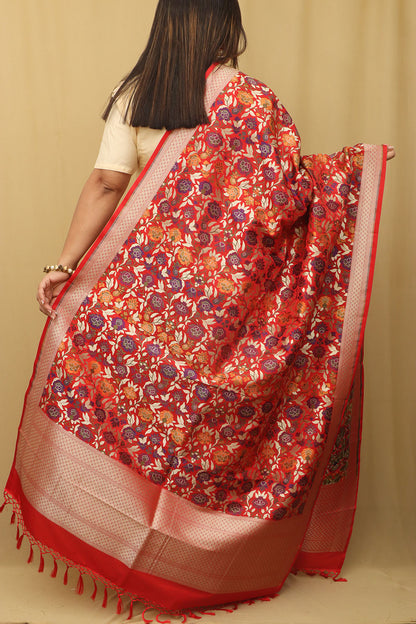 Exquisite Red Banarasi Kimkhwab Design Silk Dupatta - Elegant and Luxurious - Luxurion World