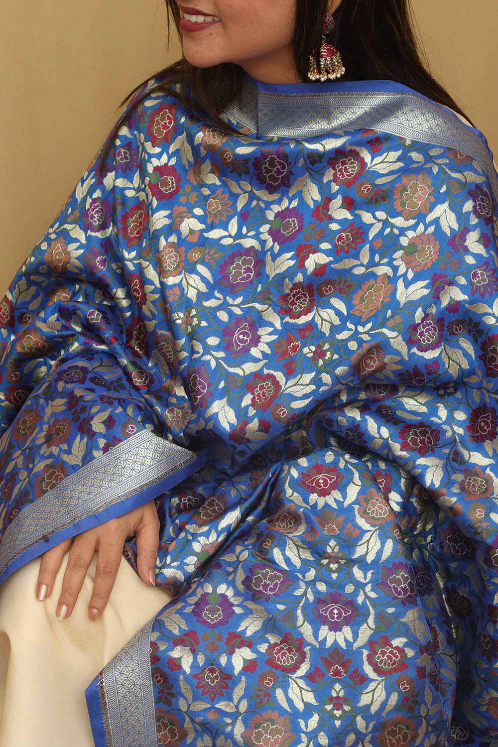 Exquisite Blue Banarasi Kimkhwab Design Silk Dupatta - Elegant and Luxurious - Luxurion World