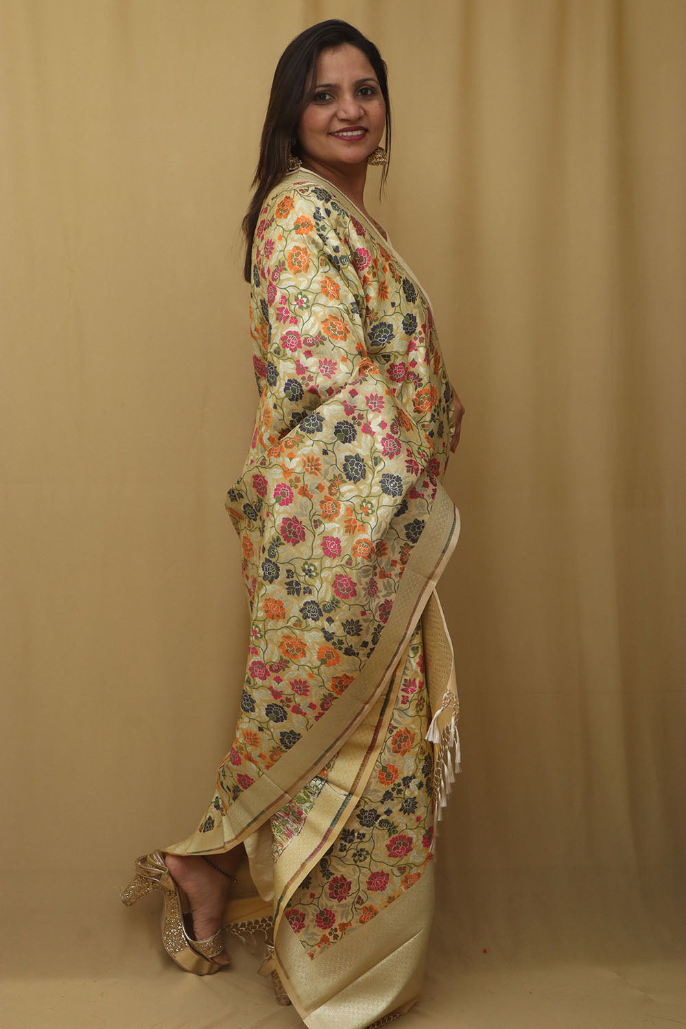 Exquisite Pastel Banarasi Kimkhwab Design Silk Dupatta - Elegant and Luxurious - Luxurion World