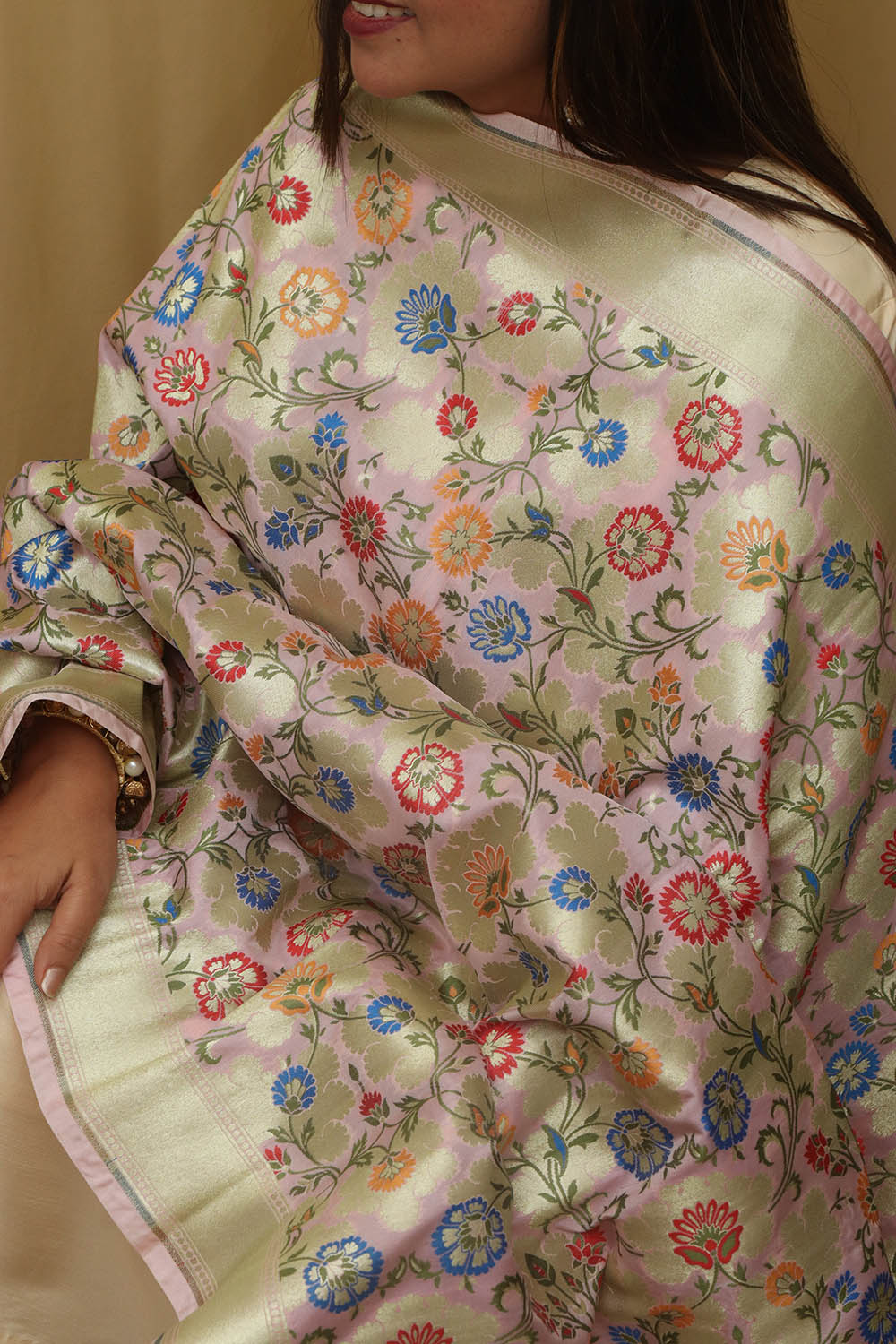 Opulent Pink Banarasi Kimkhwab Design Silk Dupatta - Elegant and Luxurious - Luxurion World