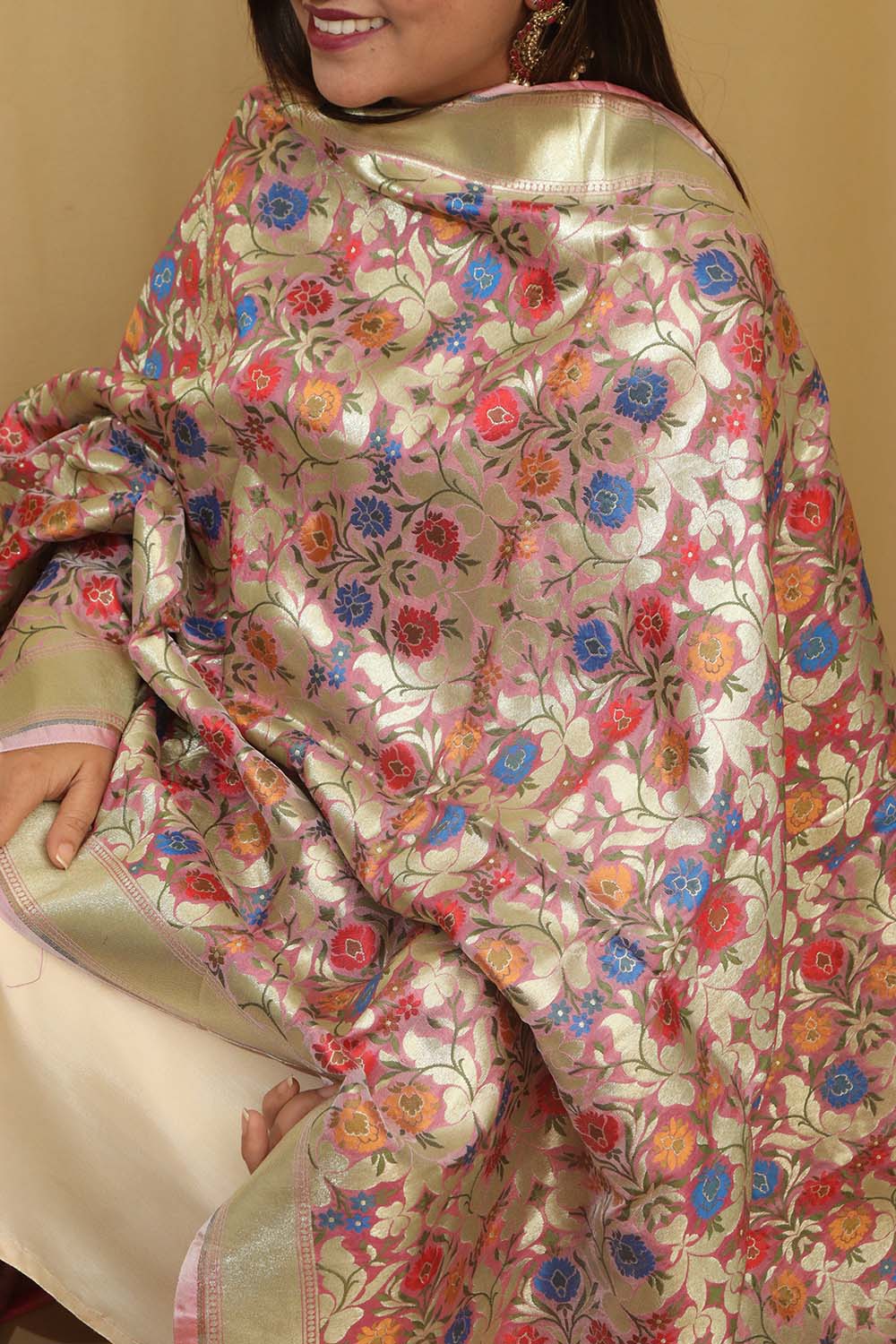 Opulent Pink Banarasi Kimkhwab Design Silk Dupatta - Elegant and Luxurious - Luxurion World