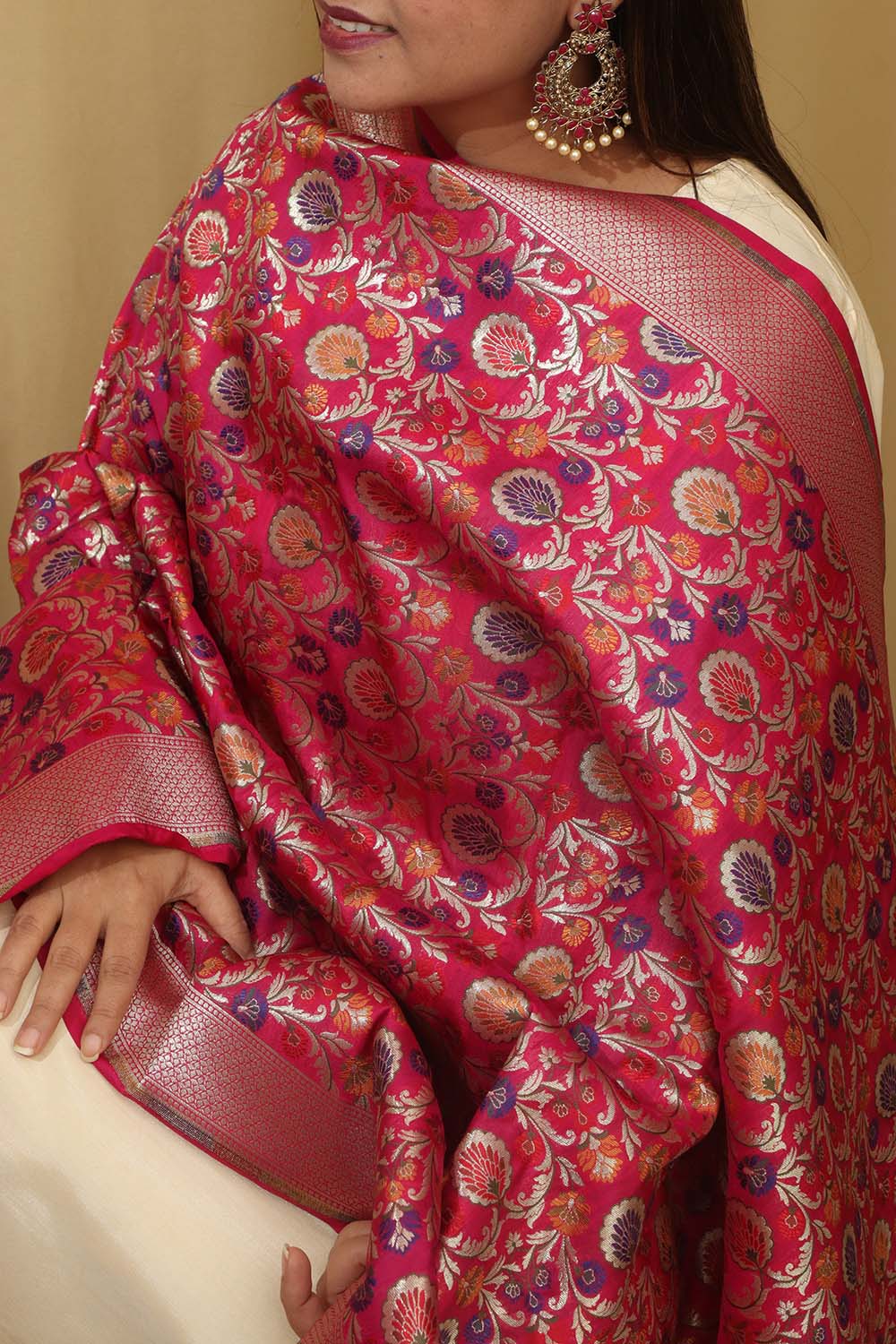 Pink Banarasi Kimkhwab Design Silk Dupatta - Elegant and Luxurious - Luxurion World