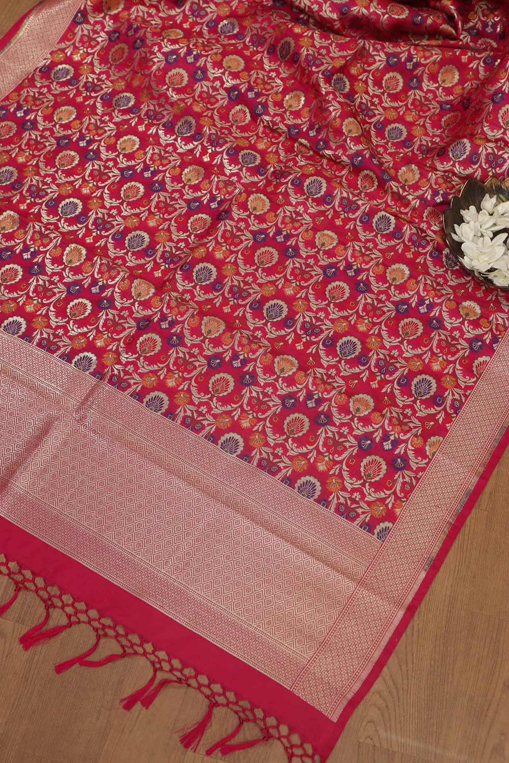 Pink Banarasi Kimkhwab Design Silk Dupatta - Elegant and Luxurious - Luxurion World