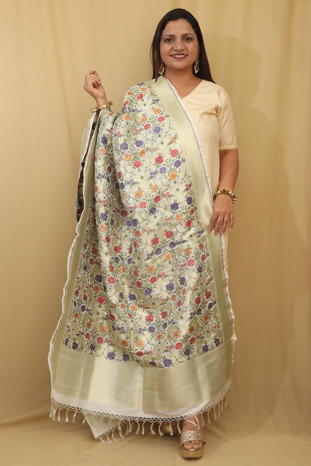Exquisite Pastel Banarasi Kimkhwab Design Silk Dupatta - Elegant and Luxurious - Luxurion World