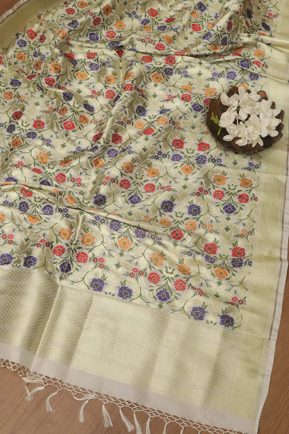 Exquisite Pastel Banarasi Kimkhwab Design Silk Dupatta - Elegant and Luxurious - Luxurion World
