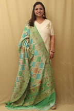 Exquisite Green Banarasi Handloom Pure Georgette Brush Dye Dupatta - Luxurion World