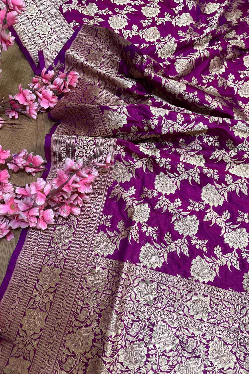 Elegant Purple Handloom Banarasi Pure Katan Silk Jaal Work Dupatta - Luxurion World
