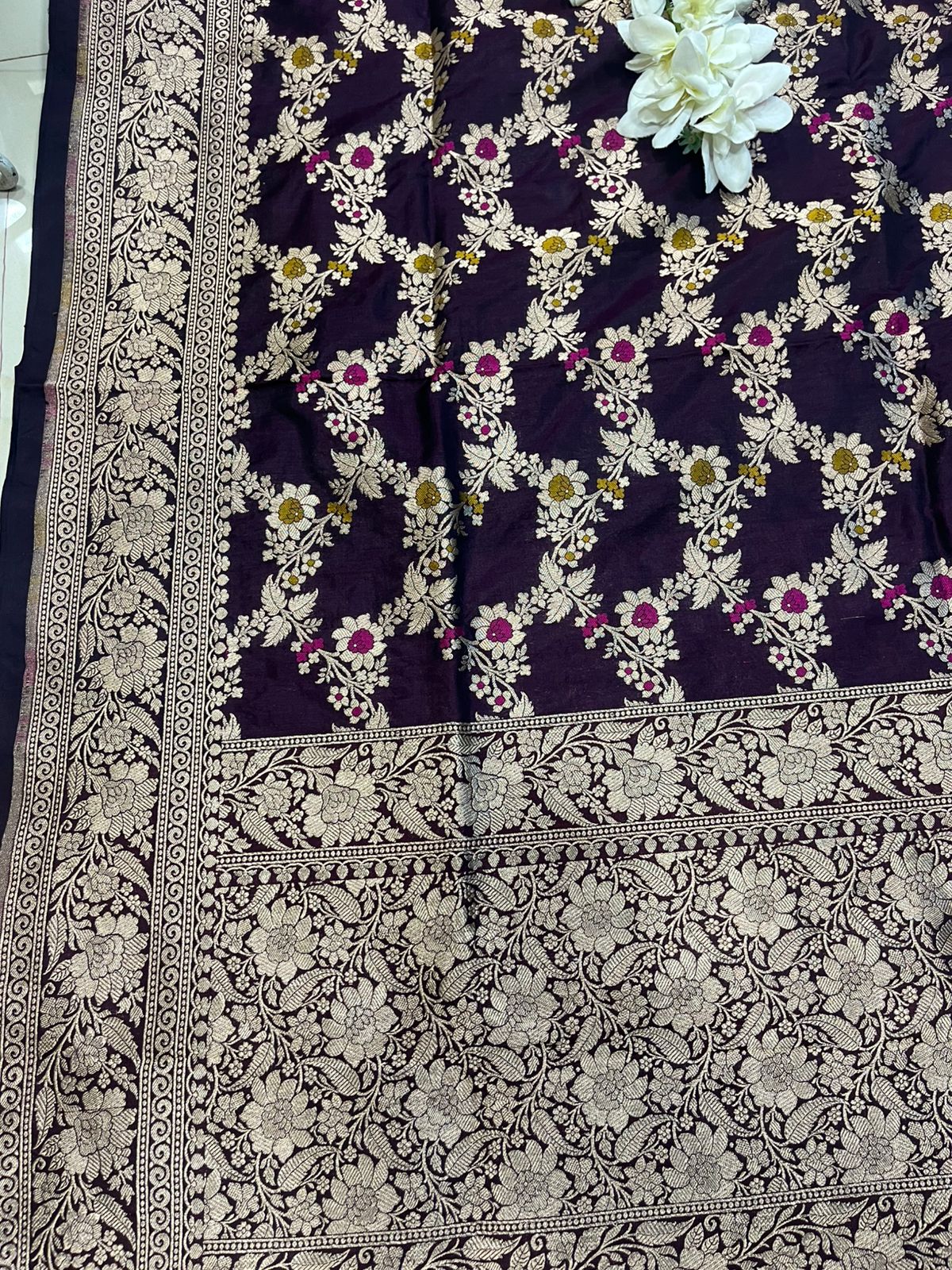 Elegant Maroon Banarasi Silk Meenakari Dupatta - Luxurion World- Crafted Heirlooms