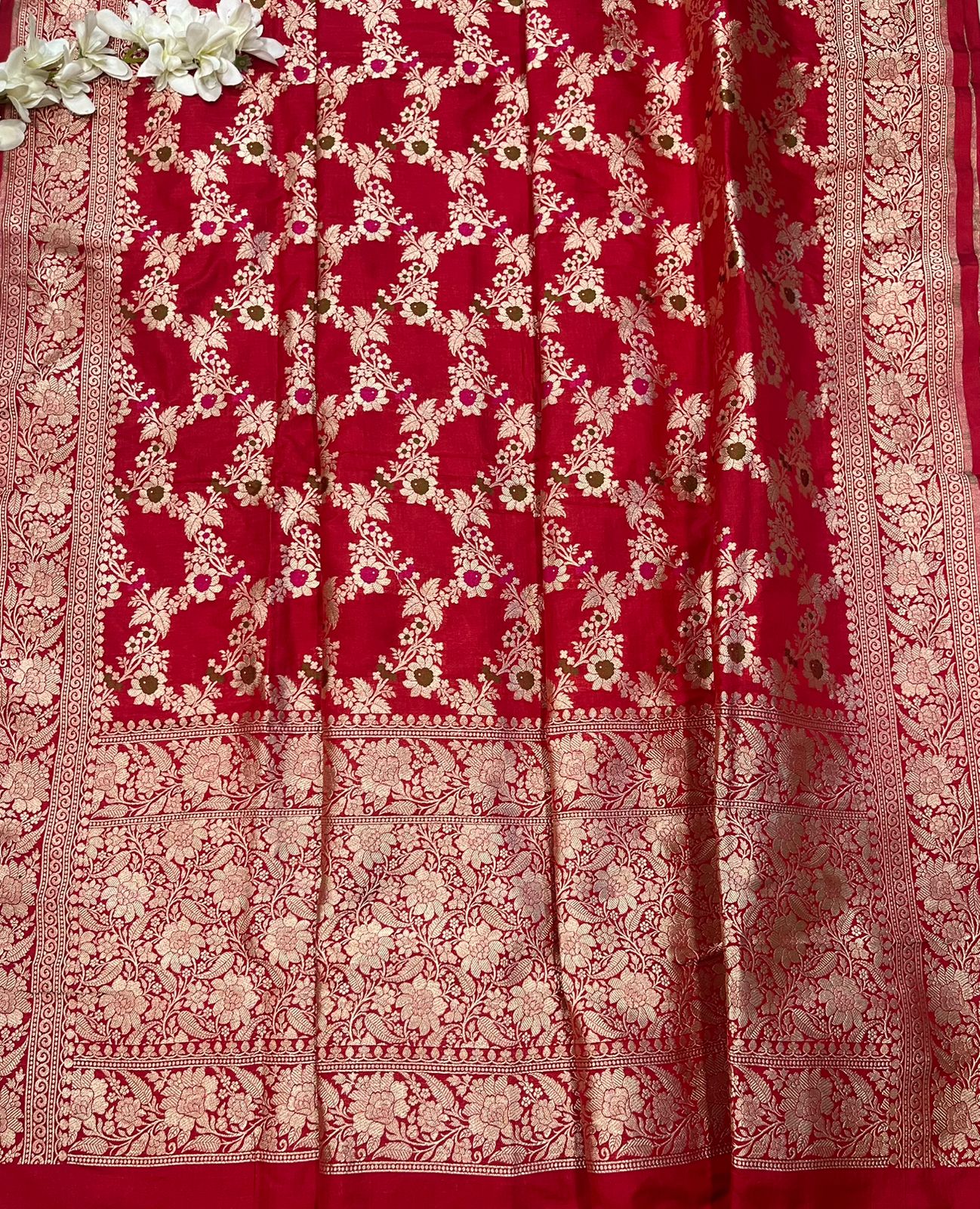Red Banarasi Handloom Silk Flower Meenakari Dupatta - Luxurion World- Crafted Heirlooms