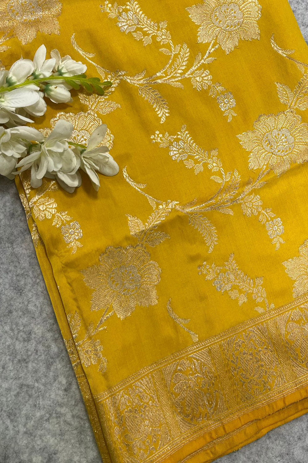Yellow Handloom Banarasi Pure Katan Silk Dupatta