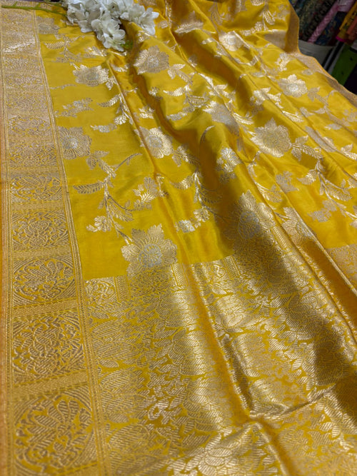 AD1B1SG826090102 Yellow Handloom Banarasi Pure Katan Silk Dupatta
