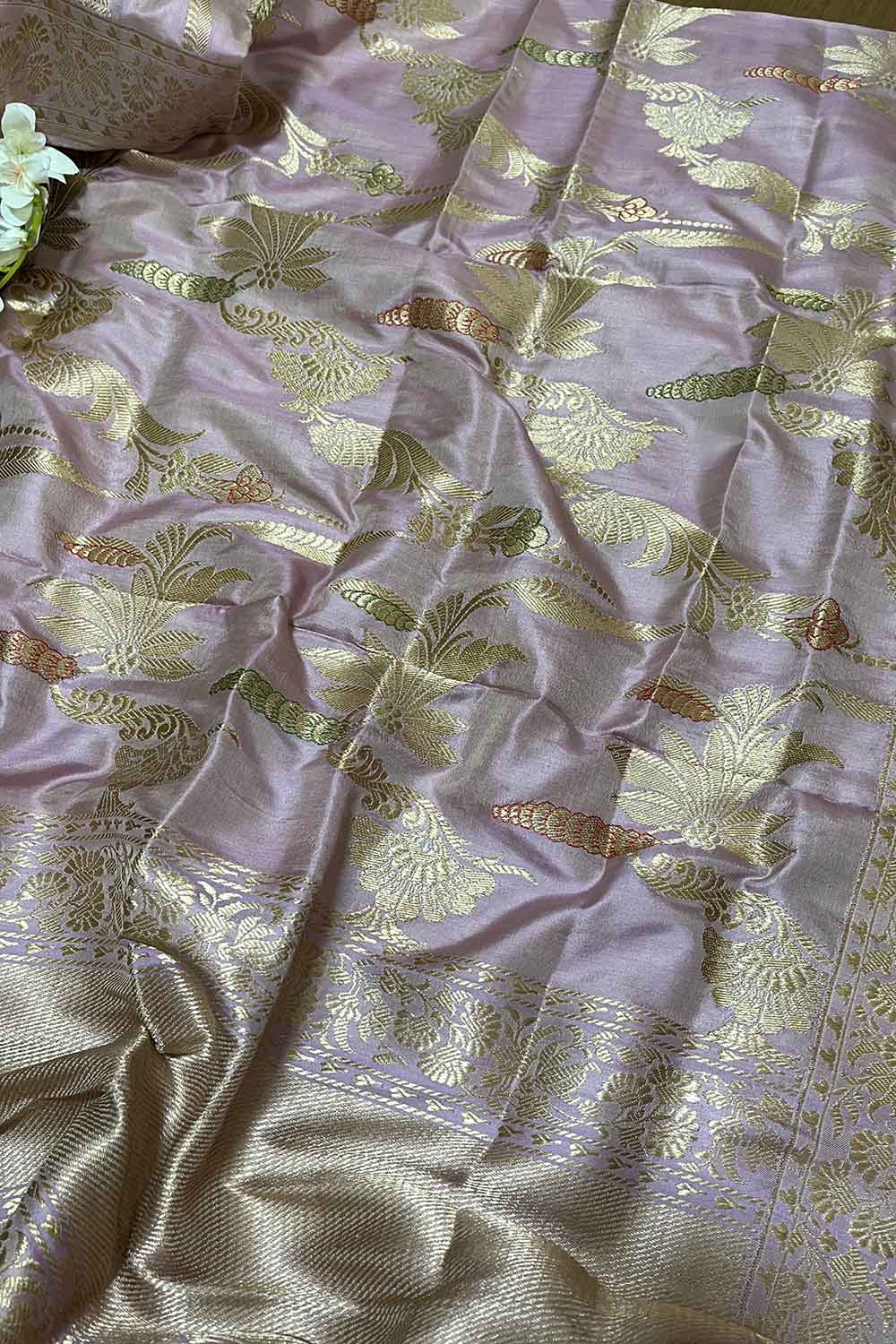 Pastel Handloom Banarasi Katan Silk Dupatta - Luxurion World- Crafted Heirlooms