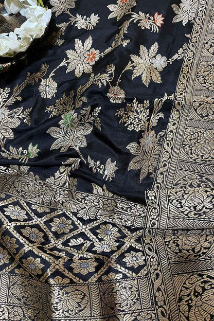 Exquisite Black Handloom Banarasi Silk Meenakari Dupatta - Luxurion World