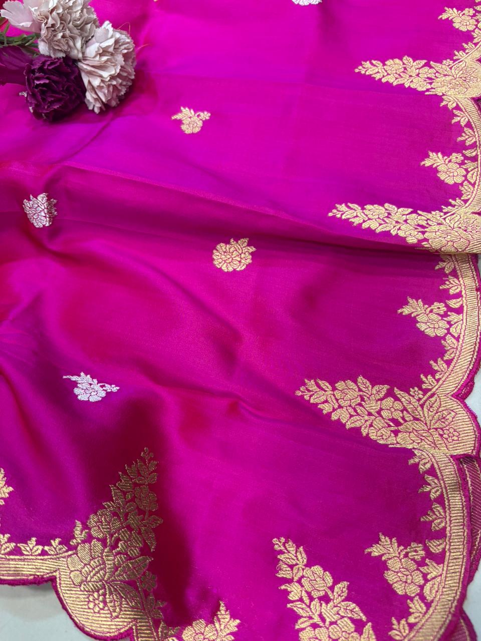 Pink Handloom Banarasi Pure Katan Silk Flower Design Dupatta - Luxurion World
