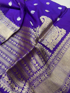 Exquisite Purple Handloom Banarasi Pure Katan Silk Flower Design Dupatta - Luxurion World