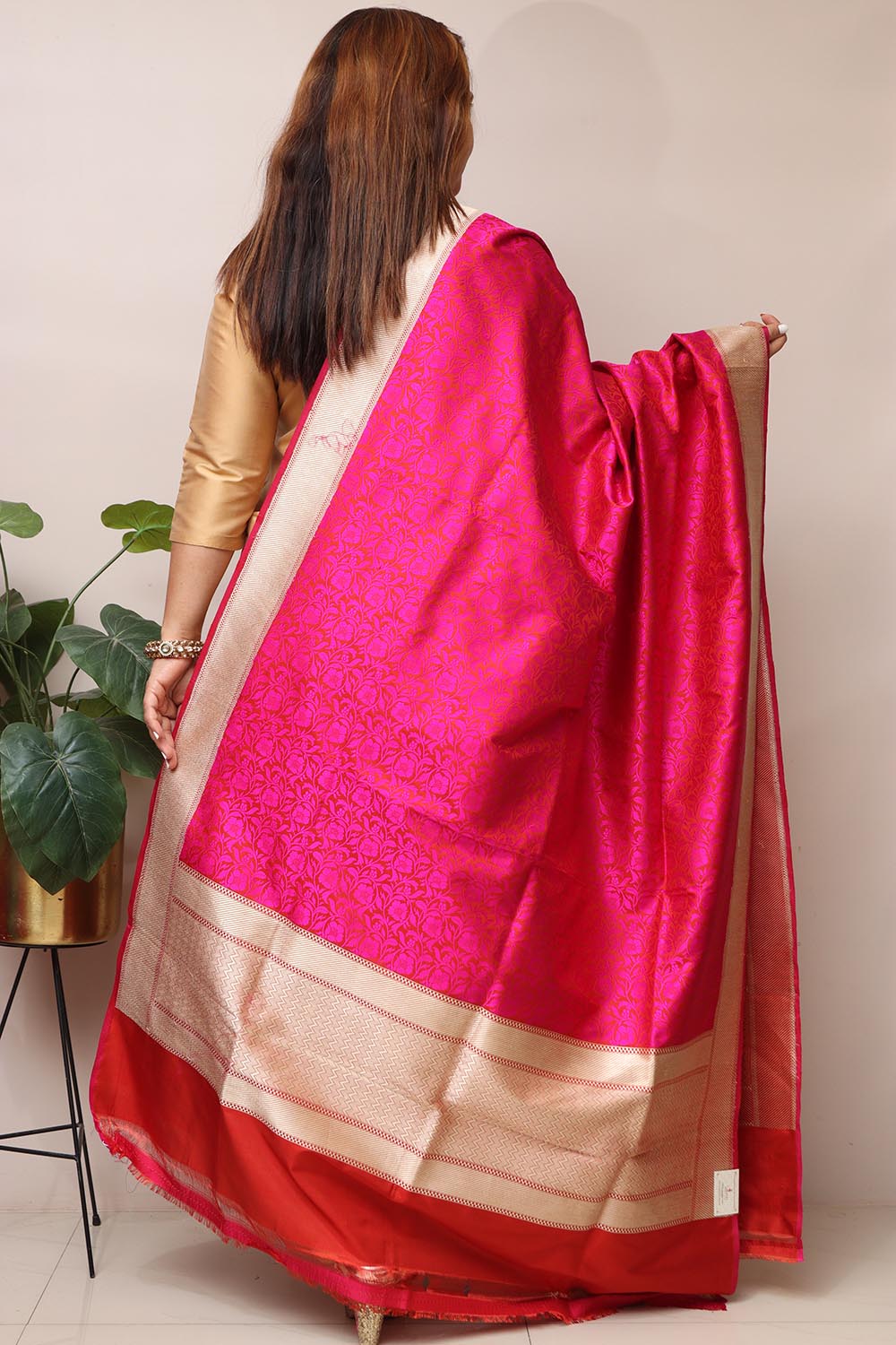 Pink Handloom Banarasi Pure Katan Silk Tanchui Dupatta - Luxurion World