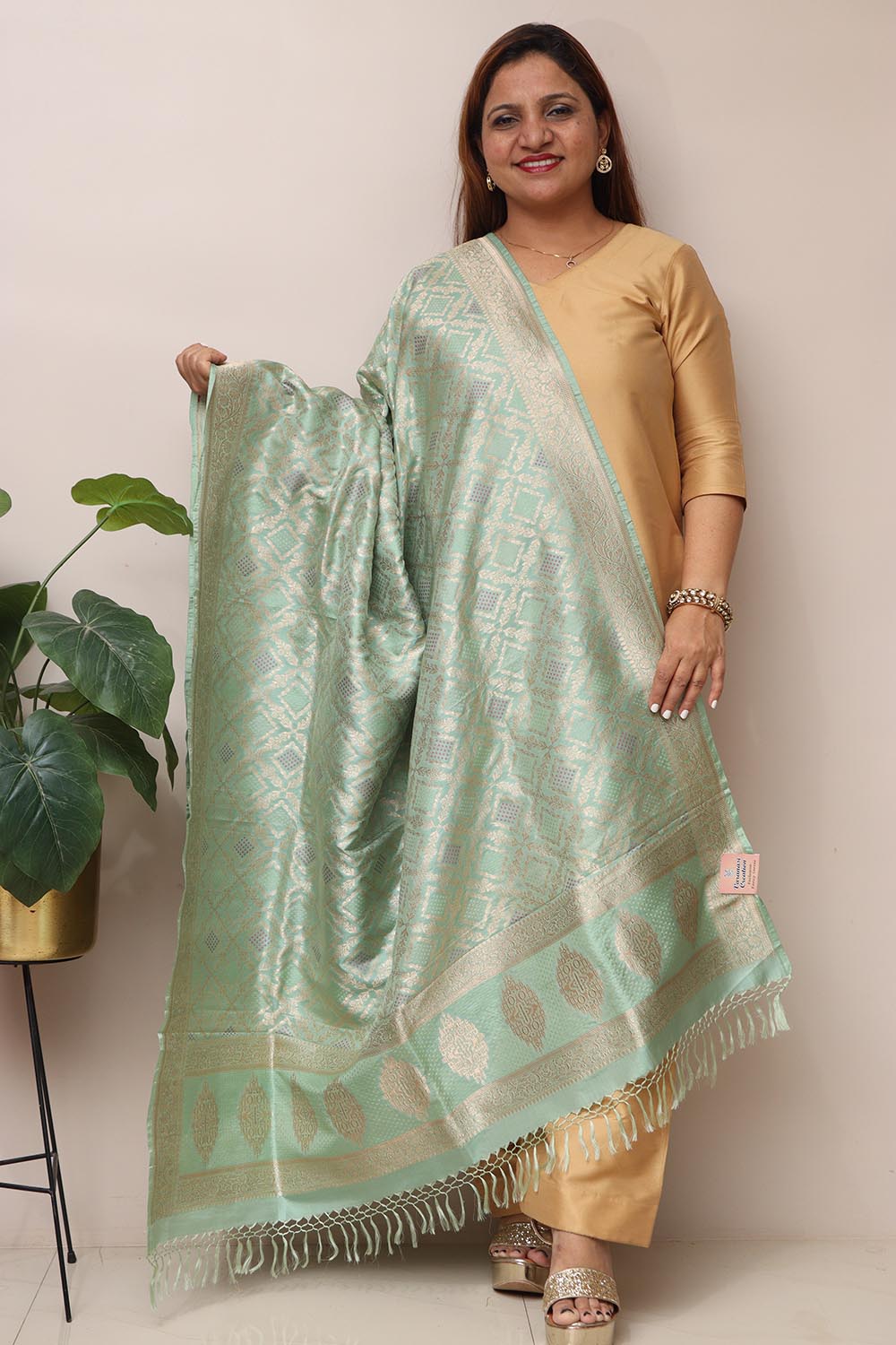 Blue Handloom Banarasi Pure Katan Silk Dupatta - Luxurion World