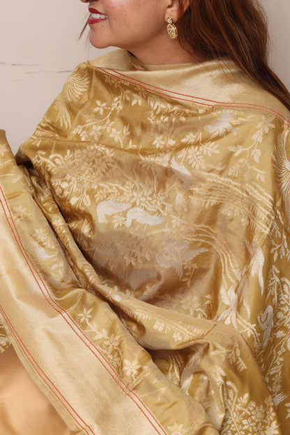 Green Handloom Banarasi Pure Katan Silk Bird Design Sona Roopa Dupatta - Luxurion World
