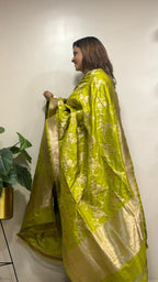 Green Pure Katan Silk Banarasi Handloom Meenakari Flower Design Dupatta - Luxurion World- Crafted Heirlooms