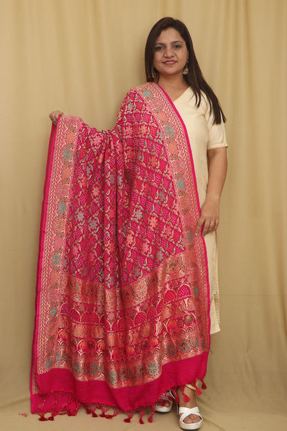Beautiful Pink Banarasi Bandhani Pure Georgette Dupatta - Luxurion World