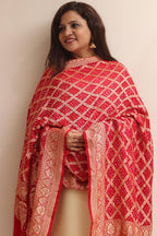 Red Banarasi Bandhani Pure Georgette Dupatta - Luxurion World
