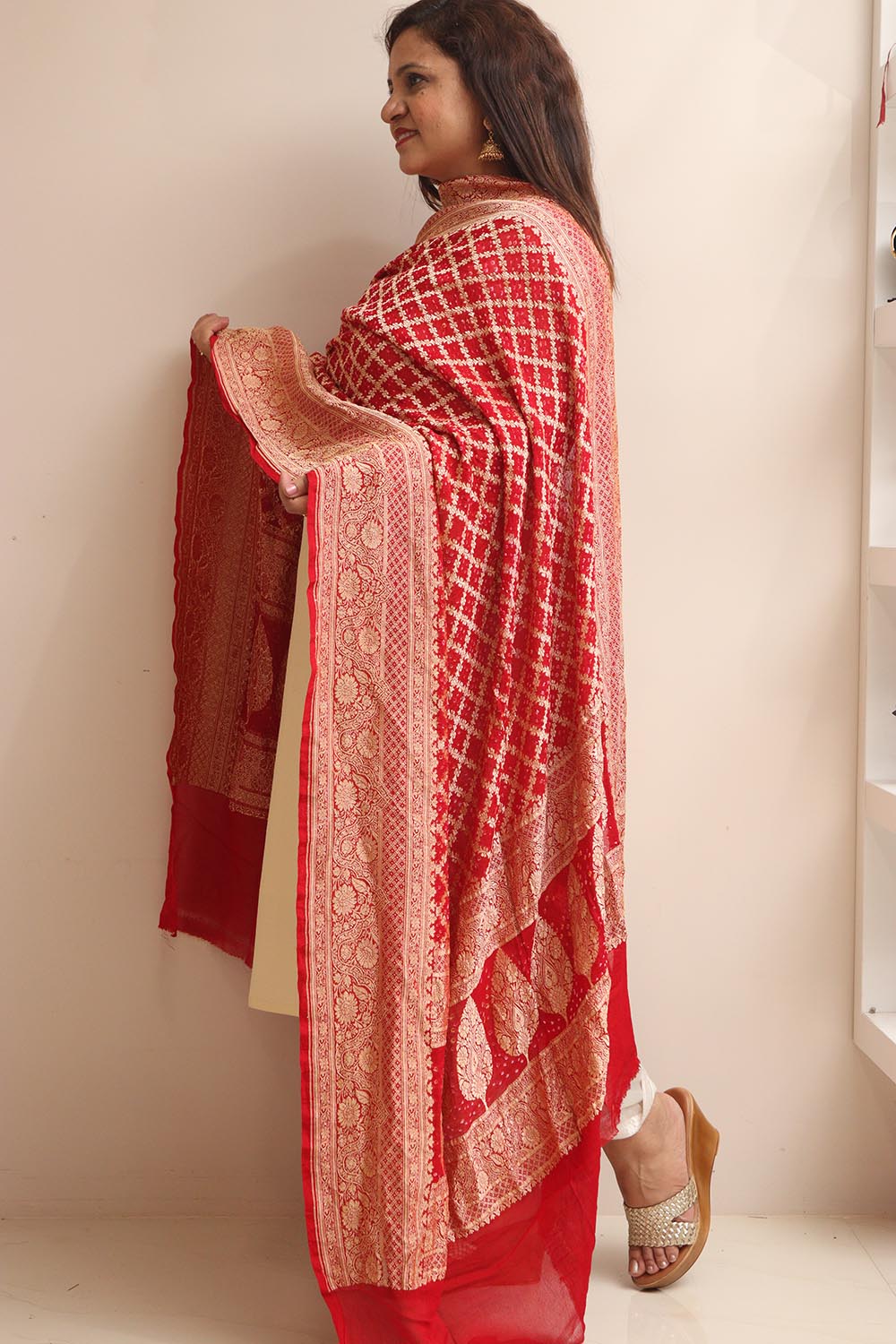 Red Banarasi Bandhani Pure Georgette Dupatta - Luxurion World- Crafted Heirlooms