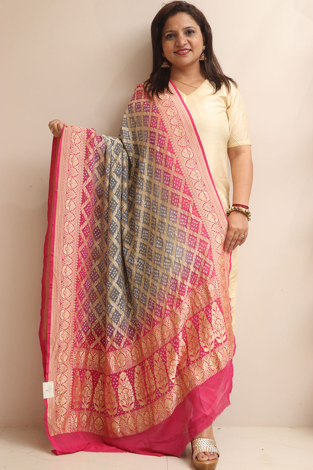 Grey & Pink Banarasi Bandhani Pure Georgette Dupatta - Luxurion World