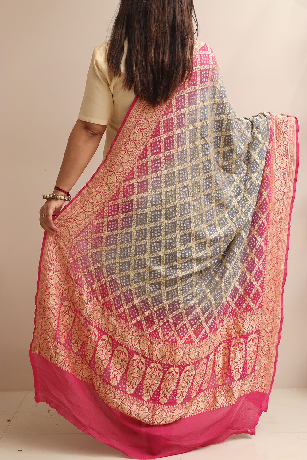 Grey & Pink Banarasi Bandhani Pure Georgette Dupatta - Luxurion World
