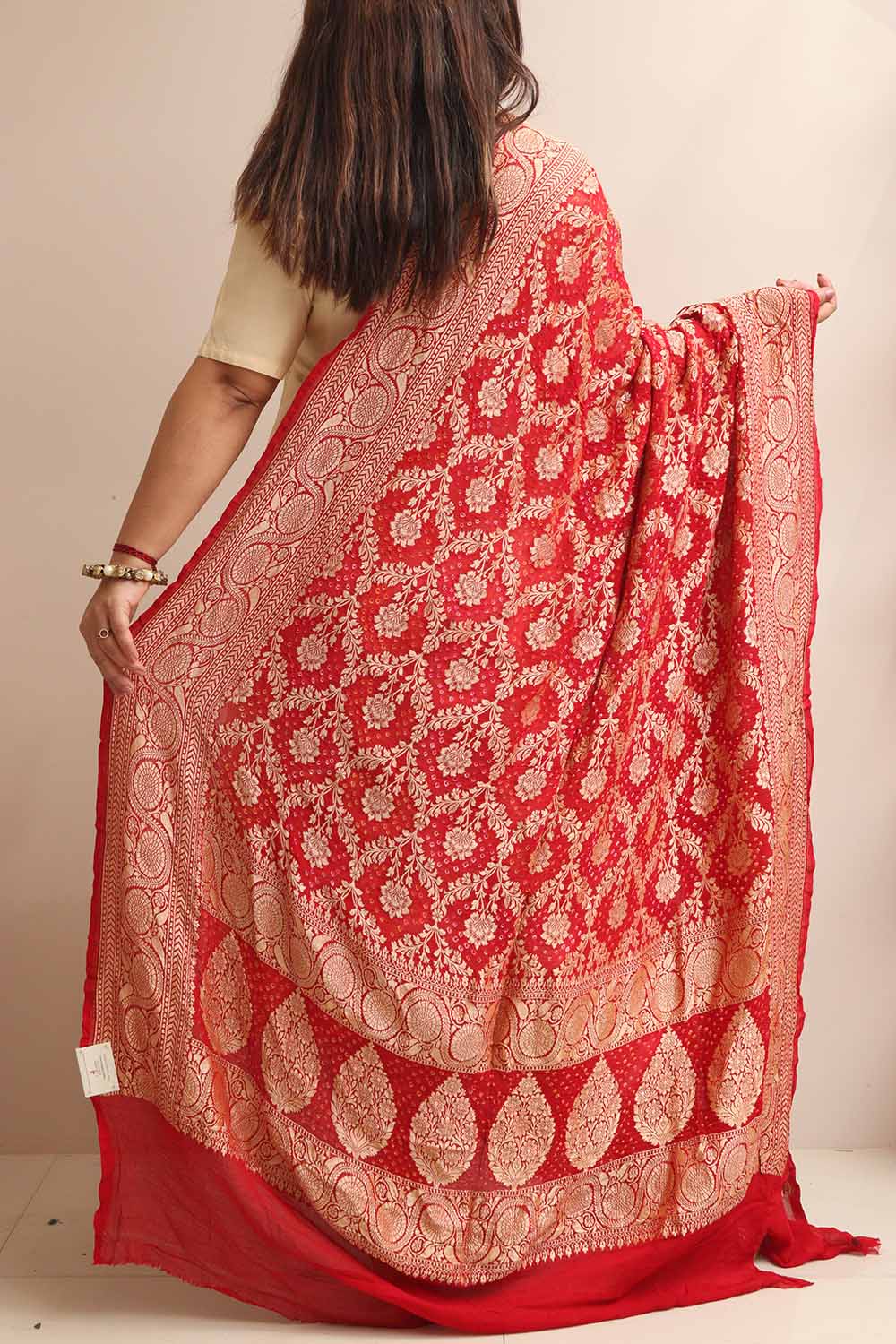 Red Banarasi Bandhani Pure Georgette Dupatta - Luxurion World