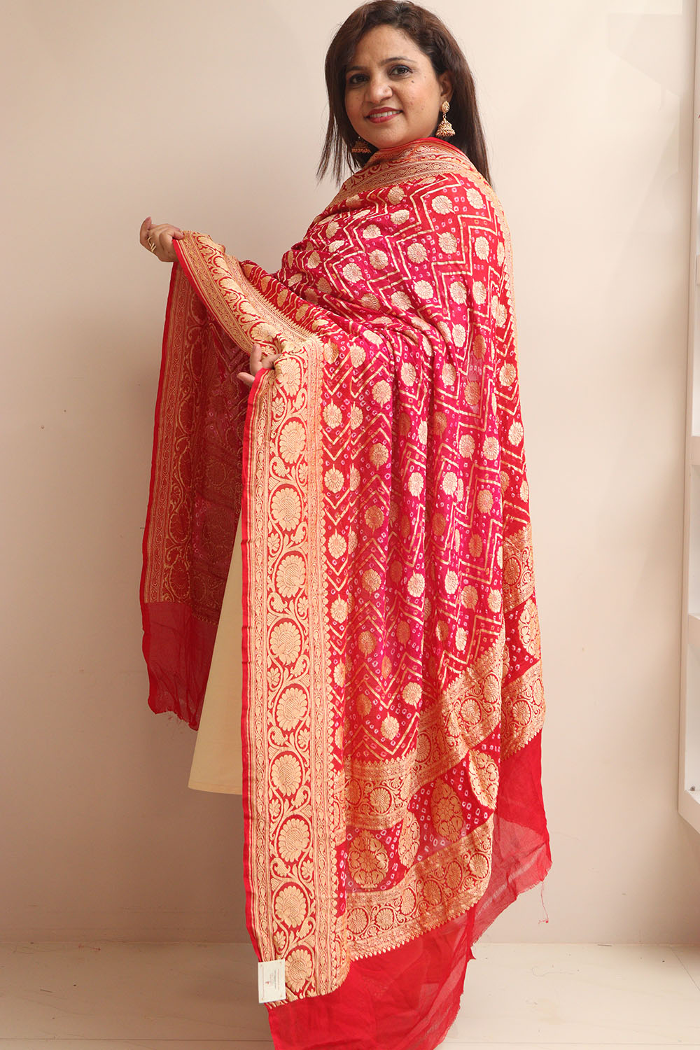 Stunning Pink Banarasi Bandhani Pure Georgette Dupatta - Luxurion World- Crafted Heirlooms