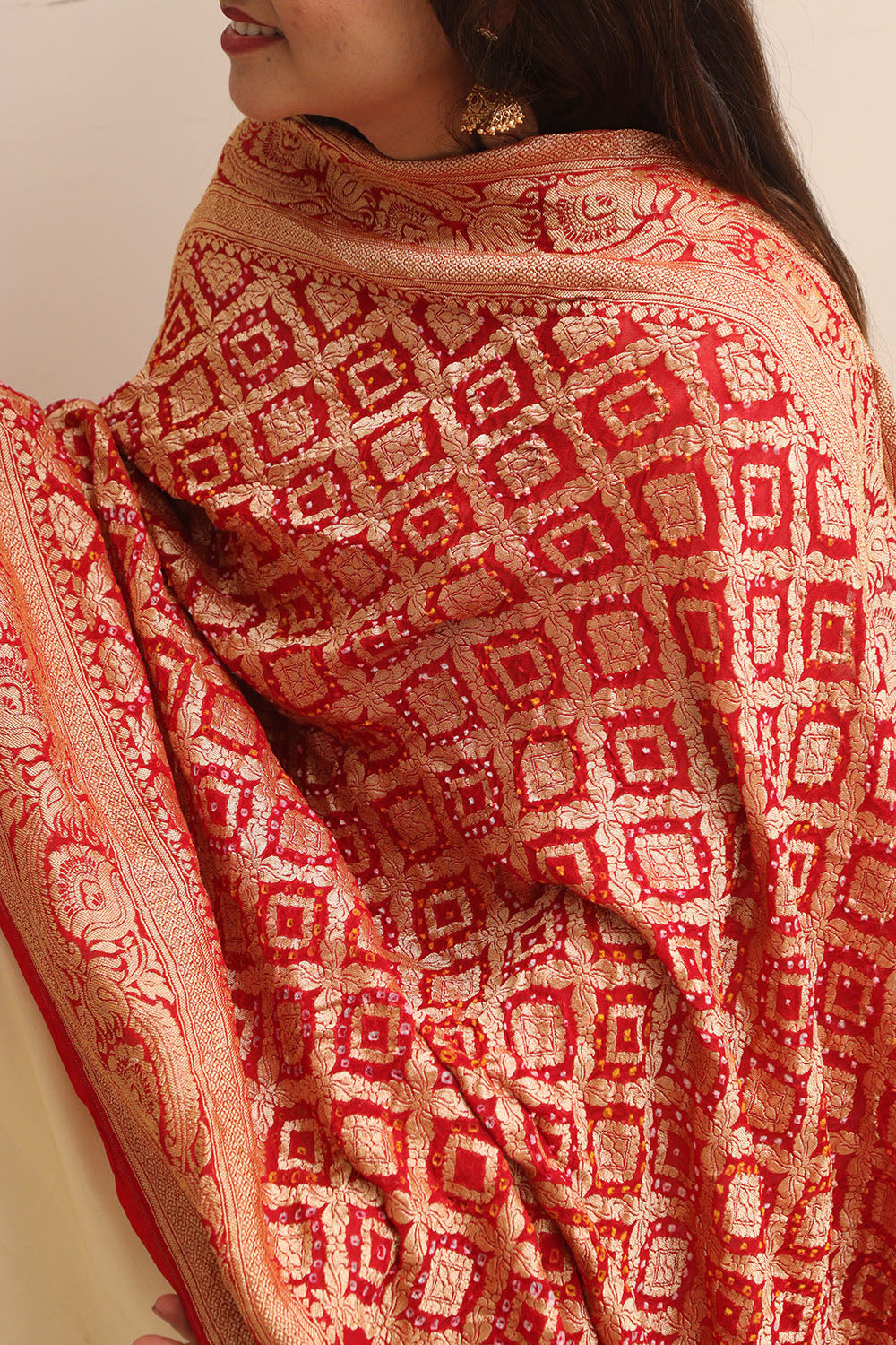 Red Banarasi Bandhani Pure Georgette Dupatta - Luxurion World- Crafted Heirlooms