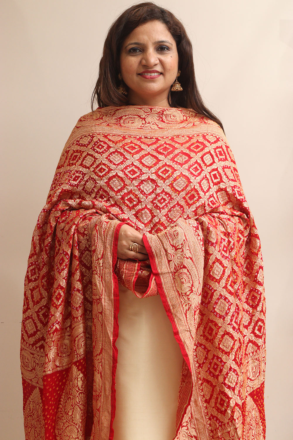 Red Banarasi Bandhani Pure Georgette Dupatta - Luxurion World- Crafted Heirlooms