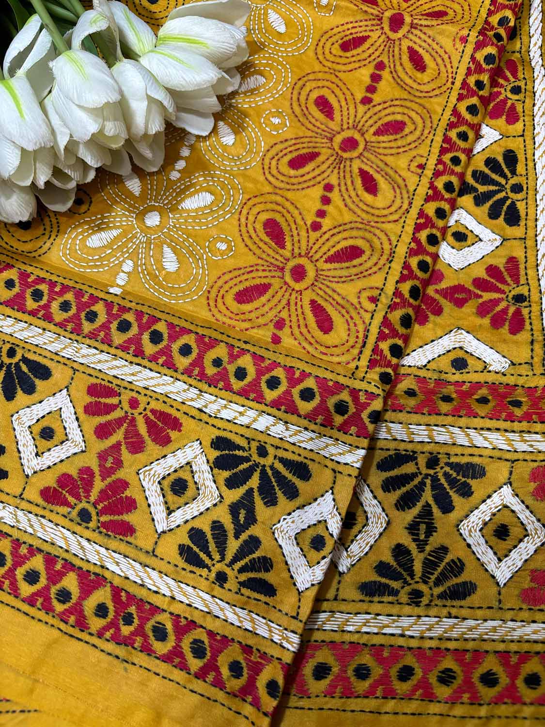 Yellow Hand Embroidered Kantha Pure Silk Dupatta - Luxurion World