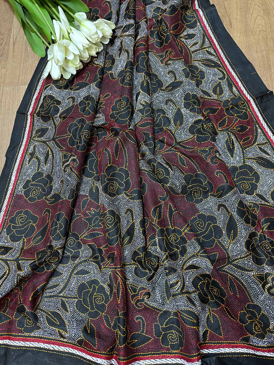 Exquisite Black Hand Embroidered Reversible Kantha Pure Silk Dupatta - Luxurion World