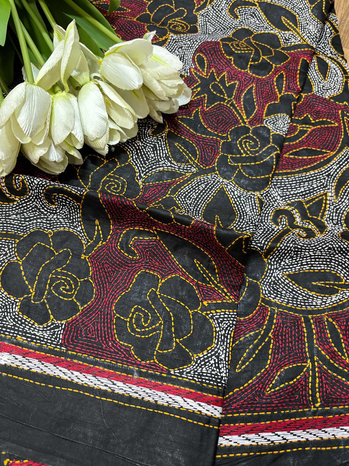 Exquisite Black Hand Embroidered Reversible Kantha Pure Silk Dupatta - Luxurion World