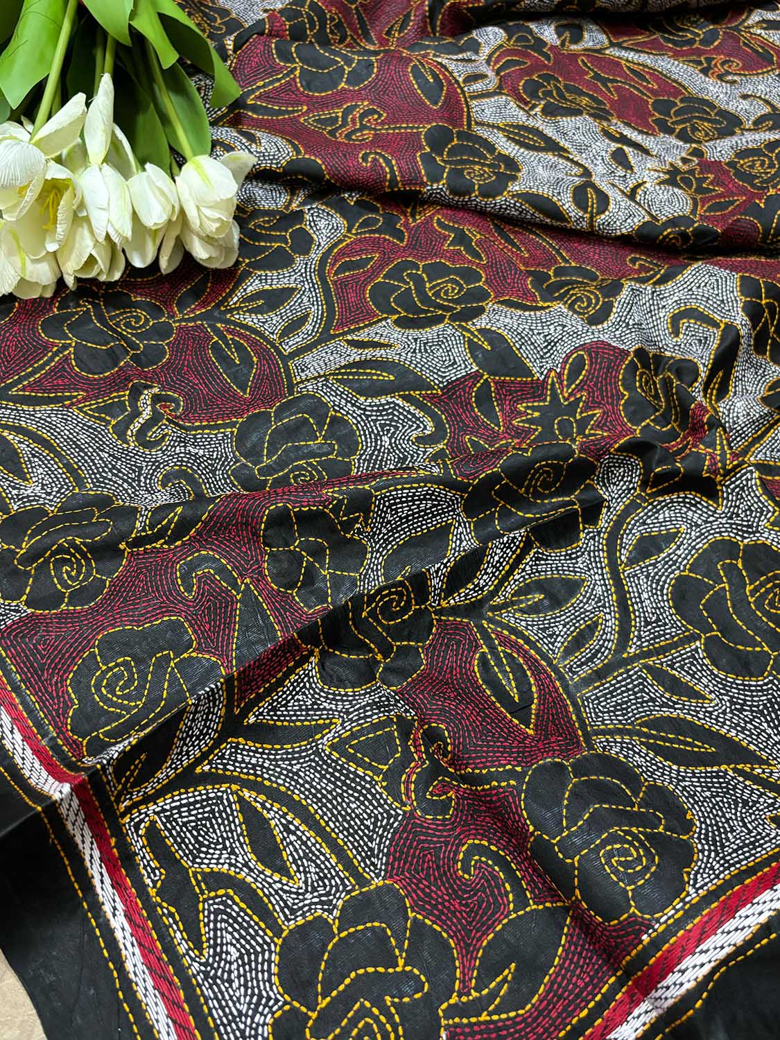 Exquisite Black Hand Embroidered Reversible Kantha Pure Silk Dupatta - Luxurion World
