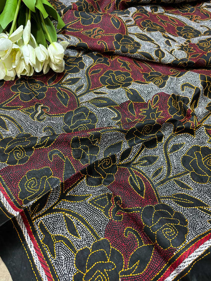 Exquisite Black Hand Embroidered Reversible Kantha Pure Silk Dupatta - Luxurion World