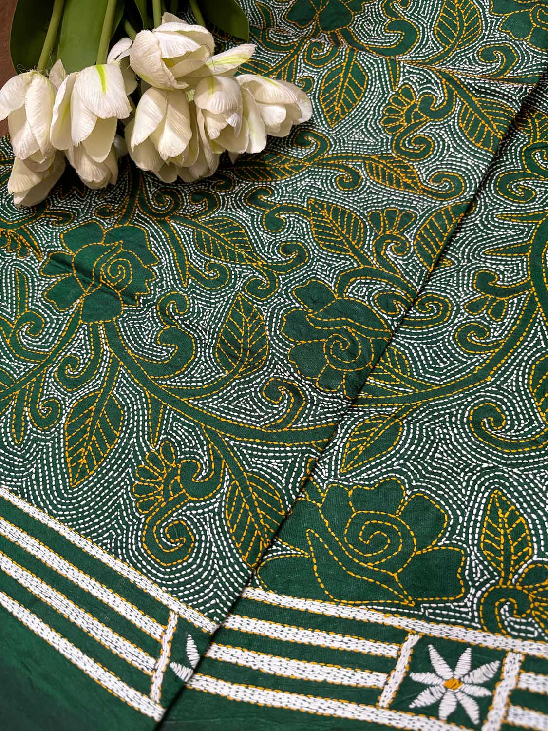 Green Hand Embroidered Reversible Kantha Pure Silk Dupatta - Luxurion World