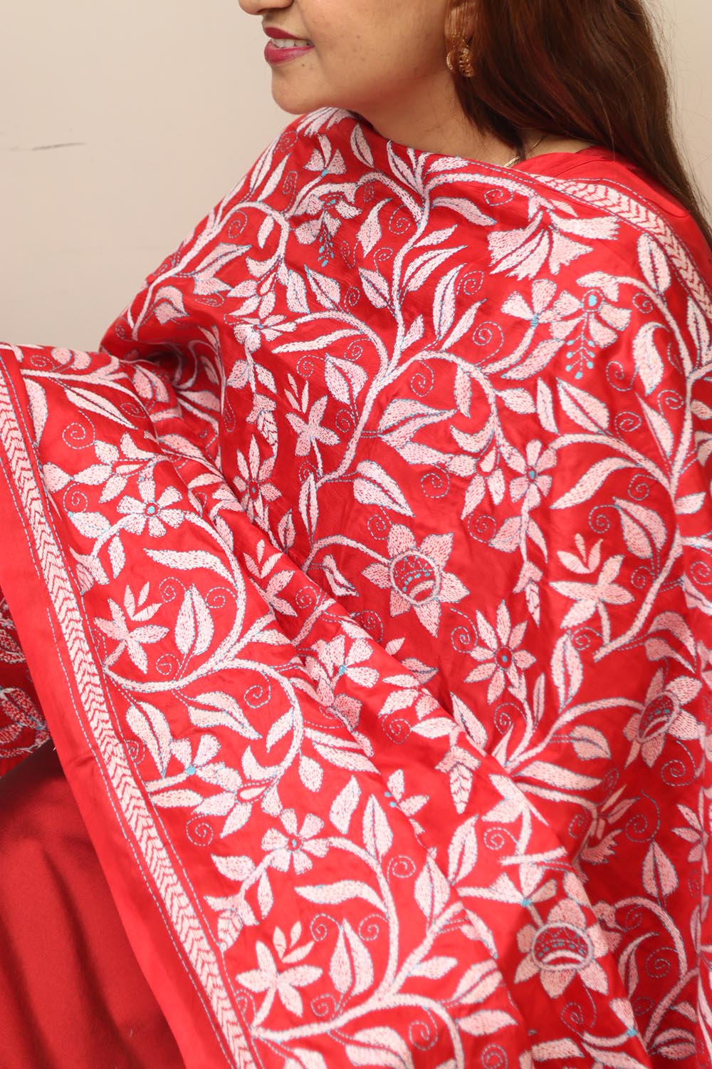 Red Hand Embroidered Kantha Pure Bangalore Silk Dupatta - Luxurion World- Crafted Heirlooms
