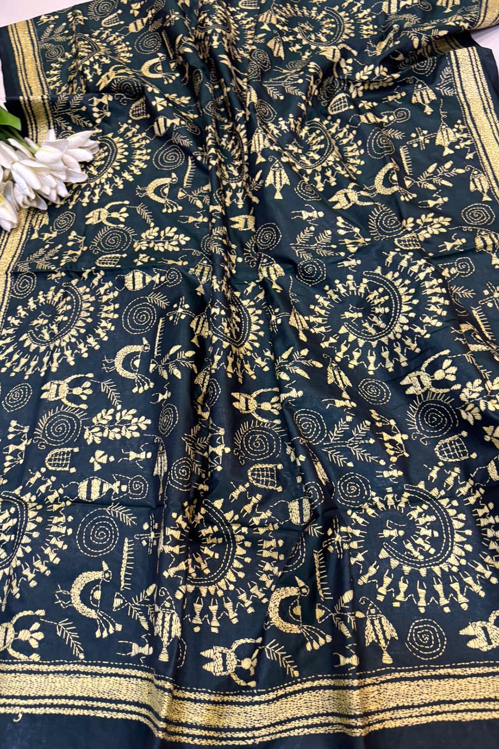 Green Hand Embroidered Kantha Pure Bangalore Silk Dupatta - Luxurion World
