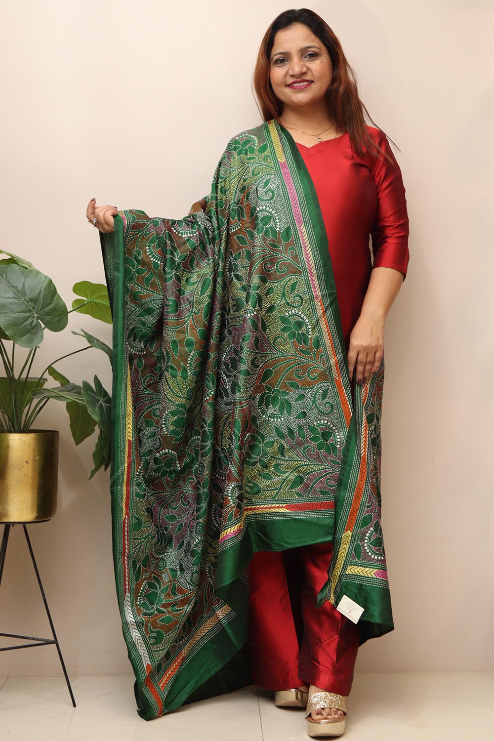 Green Hand Embroidered Kantha Pure Bangalore Silk Dupatta - Luxurion World